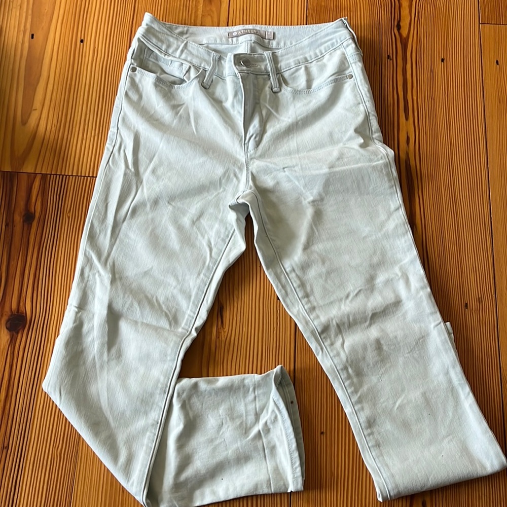 Like new size 6 Athleta jeans